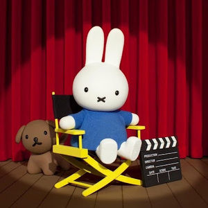 Meet your Posher, Raven